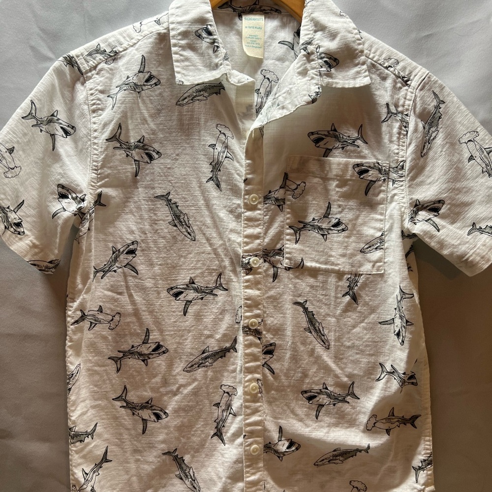 White and Black Shark Casual Button Down Shirt Lightweight Cotton‎